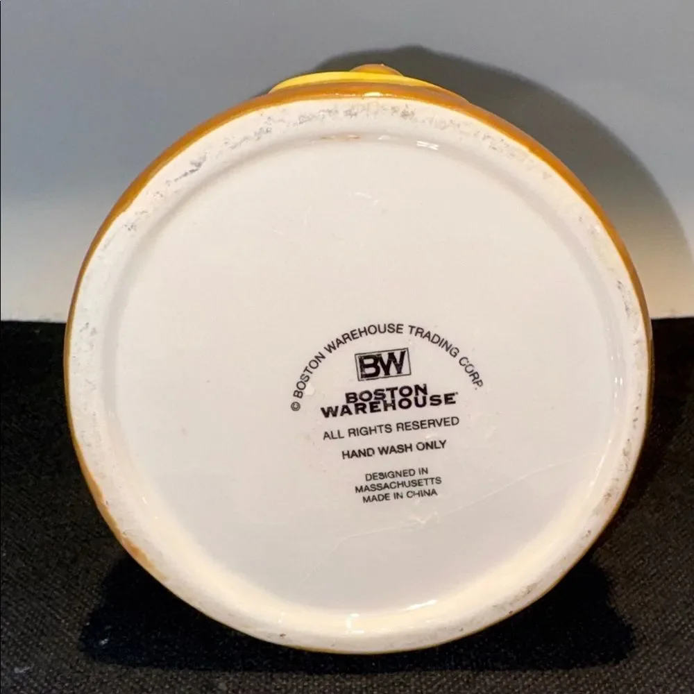 Boston Warehouse Ceramic Beehive Jar in Glossy Amber